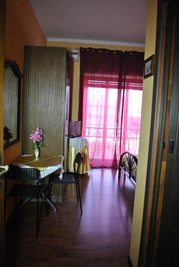 Movida Inn B&B Катания Экстерьер фото
