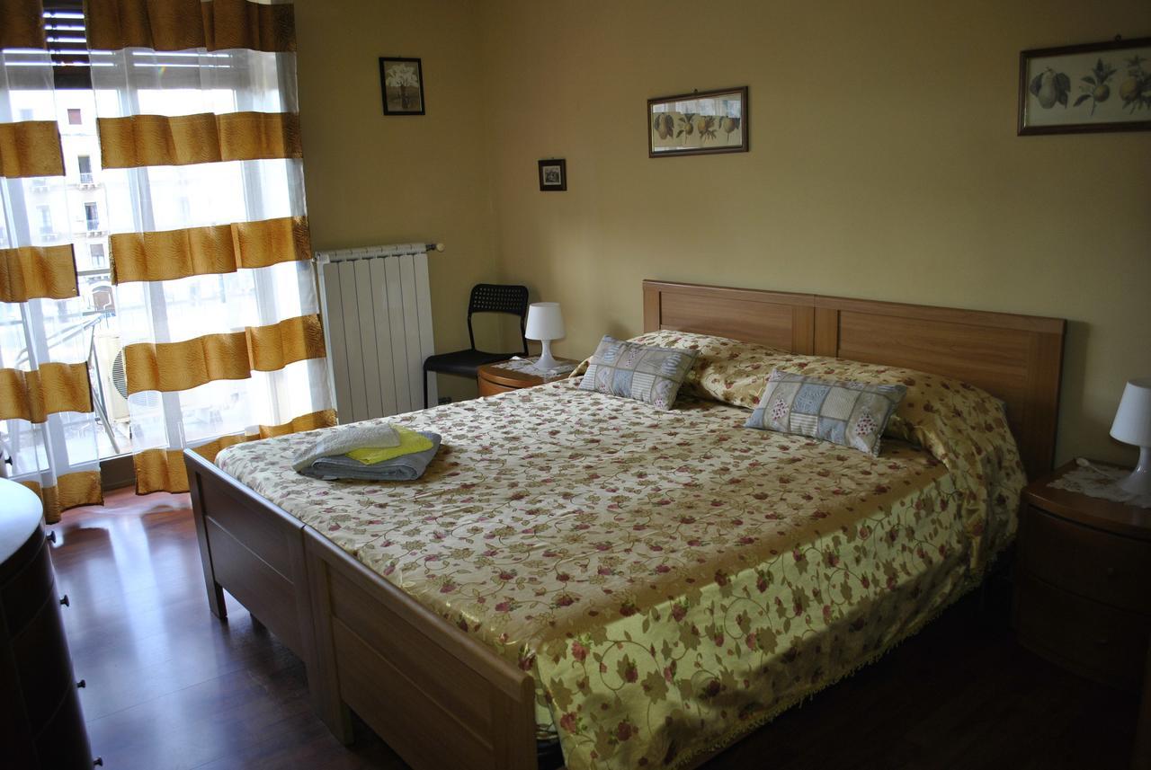 Movida Inn B&B Катания Экстерьер фото