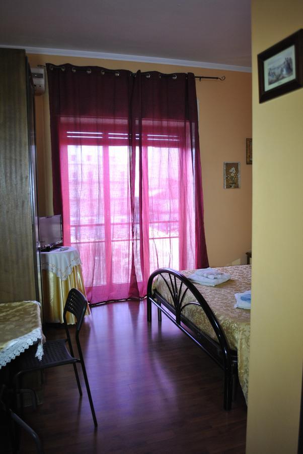 Movida Inn B&B Катания Экстерьер фото